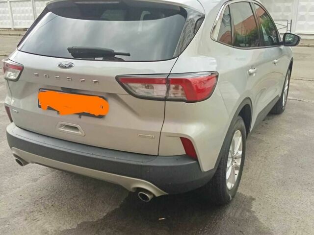 Серый Форд Эскейп, объемом двигателя 1.5 л и пробегом 109 тыс. км за 16500 $, фото 5 на Automoto.ua