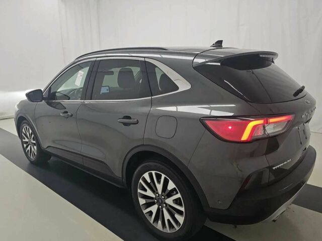 Форд Эскейп 2020 в Львове на Automoto.ua Серый Форд Эскейп, объемом двигателя 2 л и пробегом 45 тыс. км за 11200 $, фото 3 на Automoto.ua