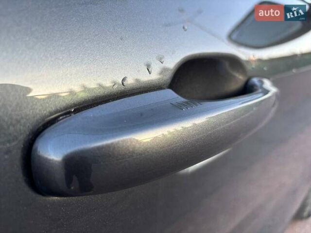 Серый Форд Эскейп, объемом двигателя 2 л и пробегом 49 тыс. км за 18250 $, фото 8 на Automoto.ua