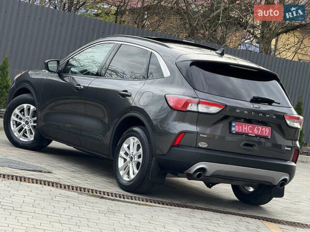 Серый Форд Эскейп, объемом двигателя 1.5 л и пробегом 166 тыс. км за 14500 $, фото 28 на Automoto.ua