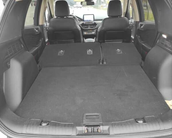 Форд Эскейп 2020 в Киеве на Automoto.ua Серый Форд Эскейп, объемом двигателя 2 л и пробегом 83 тыс. км за 20500 $, фото 41 на Automoto.ua