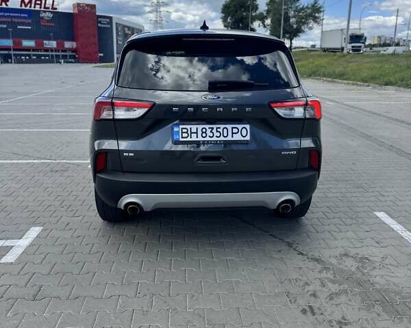 Серый Форд Эскейп, объемом двигателя 1.5 л и пробегом 41 тыс. км за 19900 $, фото 1 на Automoto.ua