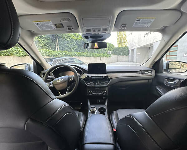 Форд Эскейп 2020 в Львове на Automoto.ua Серый Форд Эскейп, объемом двигателя 2 л и пробегом 38 тыс. км за 22000 $, фото 12 на Automoto.ua