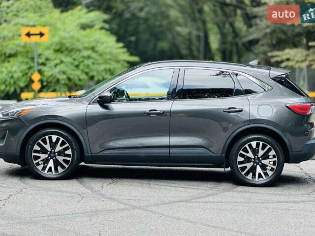 Сірий Форд Ескейп, об'ємом двигуна 0 л та пробігом 80 тис. км за 9900 $, фото 3 на Automoto.ua