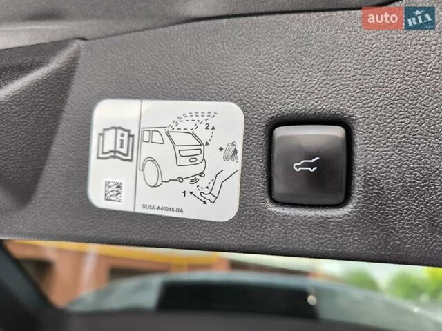 Серый Форд Эскейп, объемом двигателя 2.5 л и пробегом 196 тыс. км за 19950 $, фото 32 на Automoto.ua