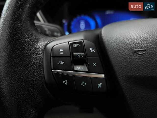 Серый Форд Эскейп, объемом двигателя 2.5 л и пробегом 196 тыс. км за 19450 $, фото 42 на Automoto.ua