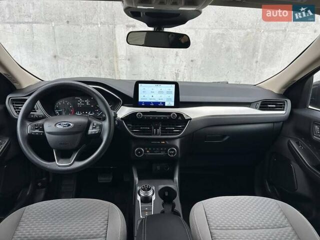 Серый Форд Эскейп, объемом двигателя 1.5 л и пробегом 57 тыс. км за 15900 $, фото 34 на Automoto.ua