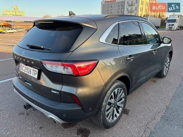 Серый Форд Эскейп, объемом двигателя 2 л и пробегом 49 тыс. км за 18250 $, фото 10 на Automoto.ua