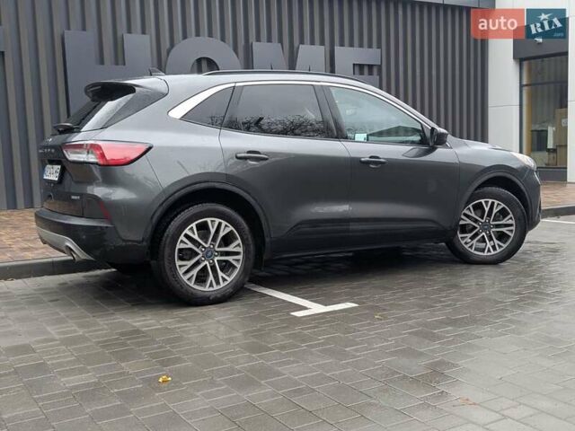 Форд Ескейп 2020 у Вінниці на Automoto.ua Сірий Форд Ескейп, об'ємом двигуна 1.5 л та пробігом 67 тис. км за 18500 $, фото 3 на Automoto.ua