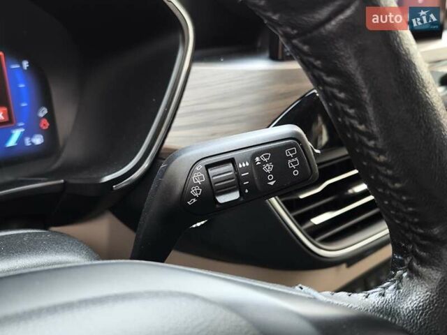 Серый Форд Эскейп, объемом двигателя 2.5 л и пробегом 196 тыс. км за 19950 $, фото 38 на Automoto.ua