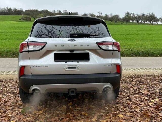 Серый Форд Эскейп, объемом двигателя 2 л и пробегом 39 тыс. км за 11000 $, фото 7 на Automoto.ua