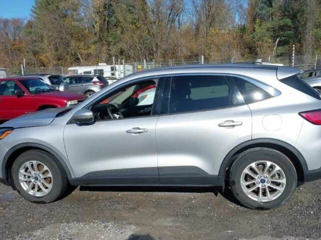 Серый Форд Эскейп, объемом двигателя 1.5 л и пробегом 64 тыс. км за 10500 $, фото 11 на Automoto.ua