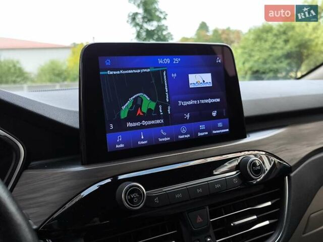 Серый Форд Эскейп, объемом двигателя 2.5 л и пробегом 196 тыс. км за 19450 $, фото 37 на Automoto.ua