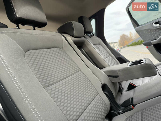 Серый Форд Эскейп, объемом двигателя 1.5 л и пробегом 166 тыс. км за 14500 $, фото 55 на Automoto.ua