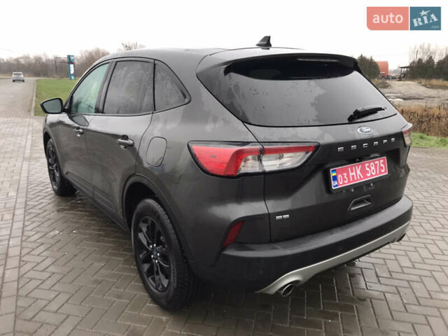 Серый Форд Эскейп, объемом двигателя 2.5 л и пробегом 229 тыс. км за 16800 $, фото 4 на Automoto.ua