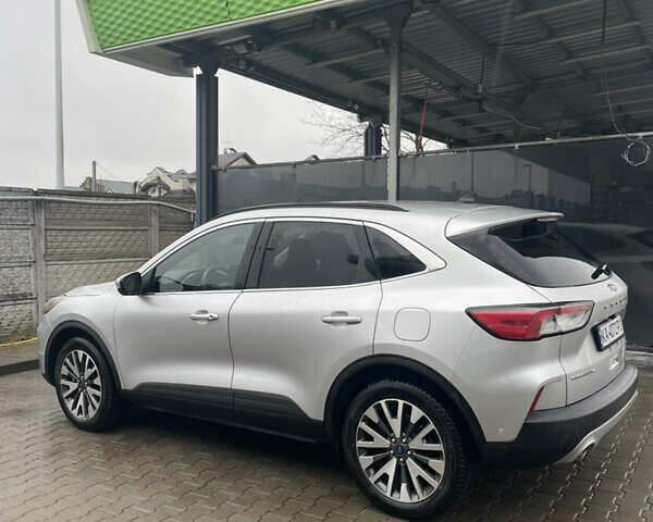 Сірий Форд Ескейп, об'ємом двигуна 2.49 л та пробігом 94 тис. км за 20500 $, фото 2 на Automoto.ua