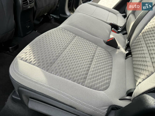 Серый Форд Эскейп, объемом двигателя 1.5 л и пробегом 166 тыс. км за 14500 $, фото 59 на Automoto.ua