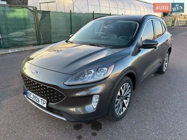 Серый Форд Эскейп, объемом двигателя 2 л и пробегом 49 тыс. км за 18250 $, фото 1 на Automoto.ua