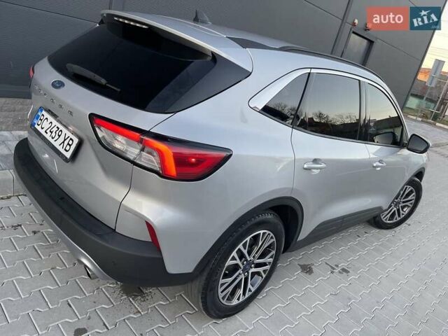Серый Форд Эскейп, объемом двигателя 1.5 л и пробегом 115 тыс. км за 15500 $, фото 14 на Automoto.ua