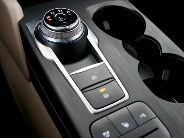 Сірий Форд Ескейп, об'ємом двигуна 2.5 л та пробігом 79 тис. км за 13500 $, фото 14 на Automoto.ua