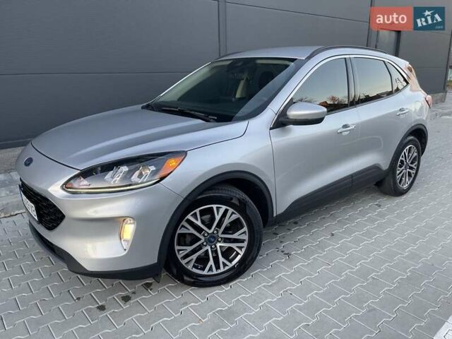 Серый Форд Эскейп, объемом двигателя 1.5 л и пробегом 115 тыс. км за 15500 $, фото 7 на Automoto.ua