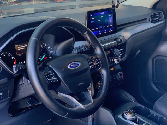 Форд Эскейп 2020 в Ивано-Франковске на Automoto.ua Серый Форд Эскейп, объемом двигателя 1.5 л и пробегом 100 тыс. км за 16300 $, фото 7 на Automoto.ua