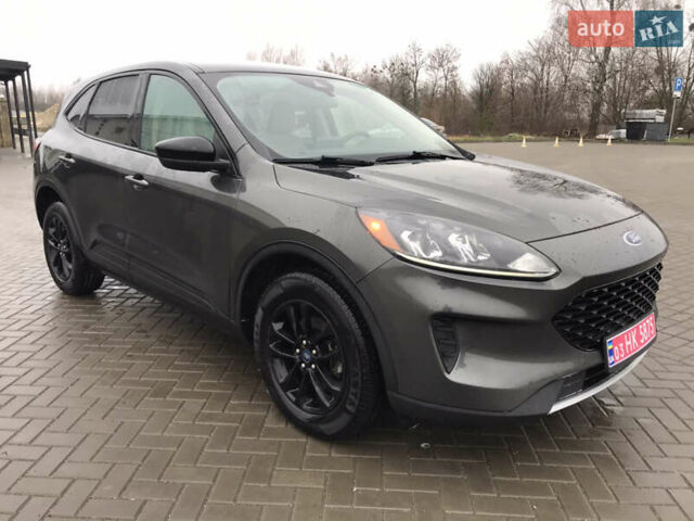 Серый Форд Эскейп, объемом двигателя 2.5 л и пробегом 229 тыс. км за 16800 $, фото 10 на Automoto.ua