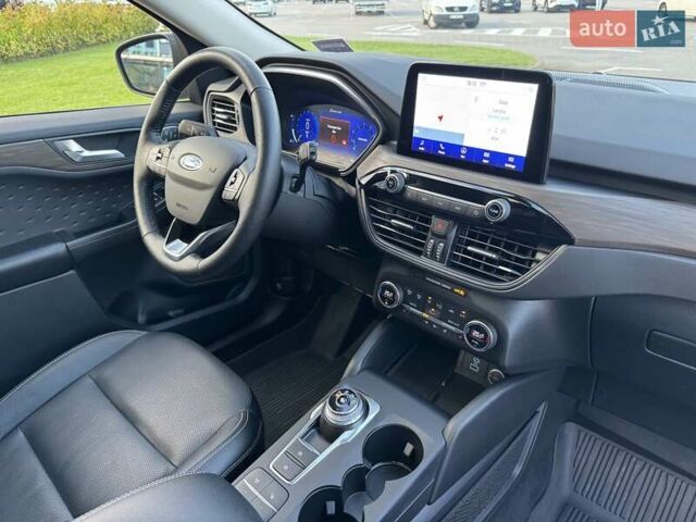 Форд Эскейп 2020 в Киеве на Automoto.ua Серый Форд Эскейп, объемом двигателя 0 л и пробегом 39 тыс. км за 22900 $, фото 25 на Automoto.ua