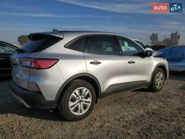 Сірий Форд Ескейп, об'ємом двигуна 1.5 л та пробігом 126 тис. км за 8000 $, фото 2 на Automoto.ua