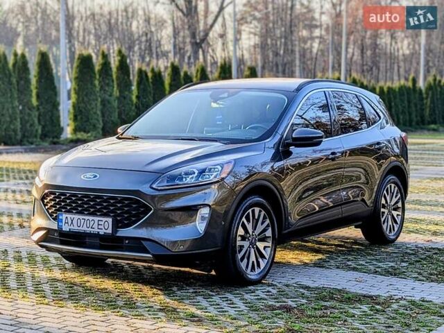 Сірий Форд Ескейп, об'ємом двигуна 2 л та пробігом 46 тис. км за 20900 $, фото 10 на Automoto.ua