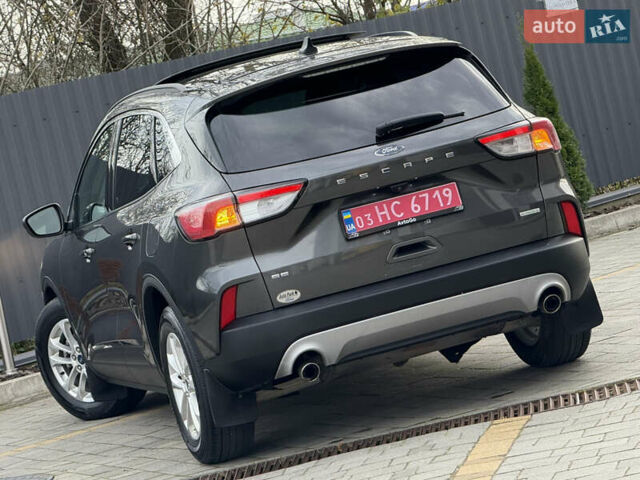Сірий Форд Ескейп, об'ємом двигуна 1.5 л та пробігом 116 тис. км за 14000 $, фото 30 на Automoto.ua