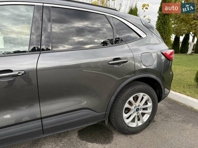 Форд Эскейп 2020 в Киеве на Automoto.ua Серый Форд Эскейп, объемом двигателя 1.5 л и пробегом 124 тыс. км за 14950 $, фото 7 на Automoto.ua