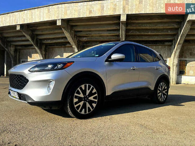Форд Эскейп 2020 в Киеве на Automoto.ua Серый Форд Эскейп, объемом двигателя 2 л и пробегом 62 тыс. км за 17900 $, фото 3 на Automoto.ua
