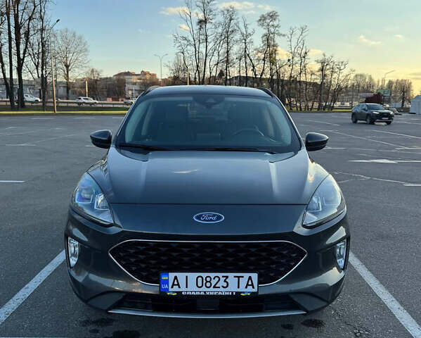 Сірий Форд Ескейп, об'ємом двигуна 2 л та пробігом 201 тис. км за 22000 $, фото 22 на Automoto.ua