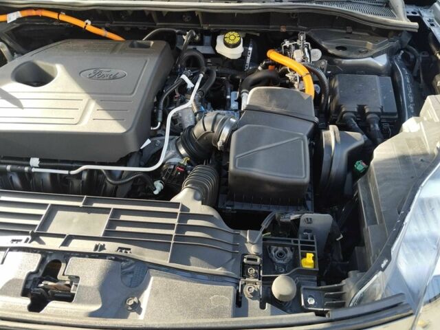 Серый Форд Эскейп, объемом двигателя 2.5 л и пробегом 94 тыс. км за 28500 $, фото 12 на Automoto.ua