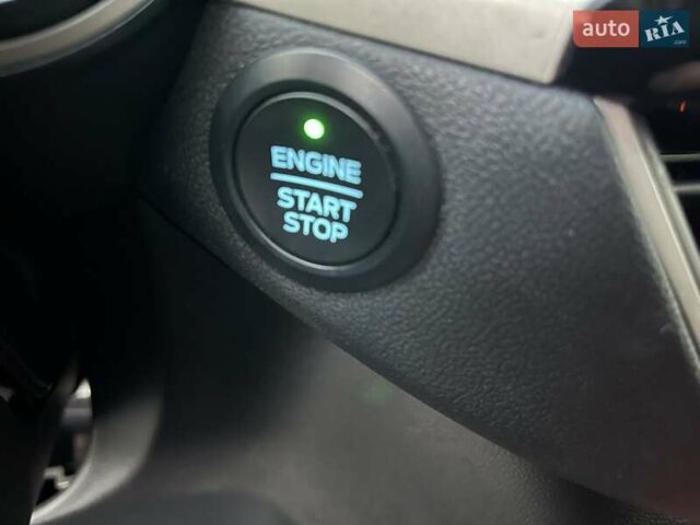 Серый Форд Эскейп, объемом двигателя 1.5 л и пробегом 115 тыс. км за 15500 $, фото 49 на Automoto.ua