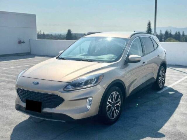 Серый Форд Эскейп, объемом двигателя 2.5 л и пробегом 45 тыс. км за 5500 $, фото 4 на Automoto.ua