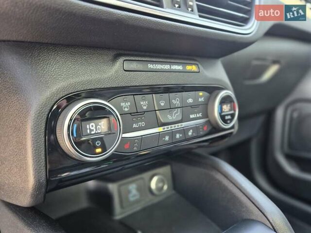 Серый Форд Эскейп, объемом двигателя 2.5 л и пробегом 66 тыс. км за 21900 $, фото 29 на Automoto.ua