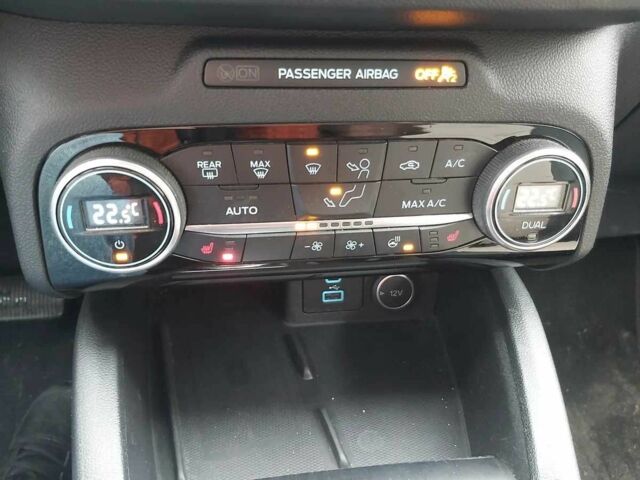 Серый Форд Эскейп, объемом двигателя 0 л и пробегом 80 тыс. км за 5000 $, фото 6 на Automoto.ua