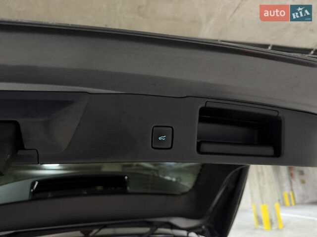 Серый Форд Эскейп, объемом двигателя 1.5 л и пробегом 139 тыс. км за 14200 $, фото 21 на Automoto.ua