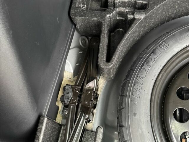 Серый Форд Эскейп, объемом двигателя 2.5 л и пробегом 36 тыс. км за 25900 $, фото 13 на Automoto.ua