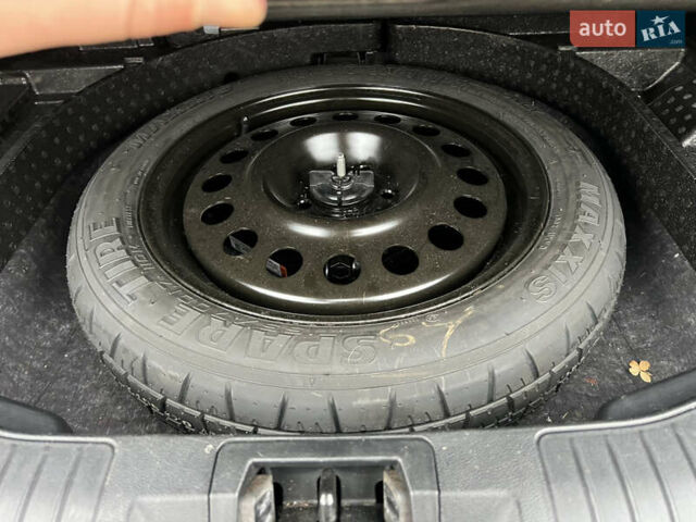 Серый Форд Эскейп, объемом двигателя 1.5 л и пробегом 66 тыс. км за 17800 $, фото 38 на Automoto.ua
