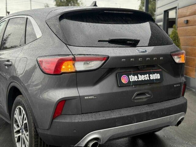 Серый Форд Эскейп, объемом двигателя 2.5 л и пробегом 80 тыс. км за 21900 $, фото 3 на Automoto.ua