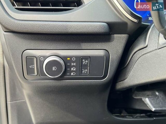 Серый Форд Эскейп, объемом двигателя 1.5 л и пробегом 125 тыс. км за 18500 $, фото 16 на Automoto.ua