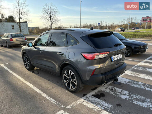 Серый Форд Эскейп, объемом двигателя 2.49 л и пробегом 72 тыс. км за 22000 $, фото 6 на Automoto.ua