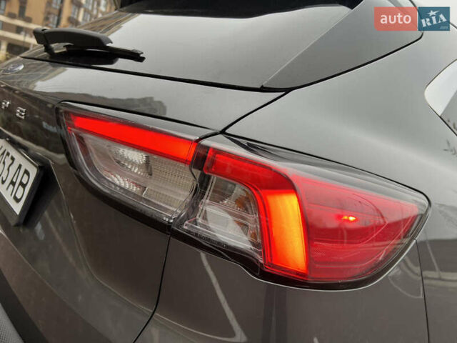 Серый Форд Эскейп, объемом двигателя 1.5 л и пробегом 66 тыс. км за 17800 $, фото 23 на Automoto.ua