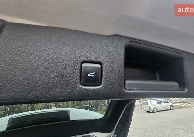 Серый Форд Эскейп, объемом двигателя 2.49 л и пробегом 142 тыс. км за 19800 $, фото 26 на Automoto.ua