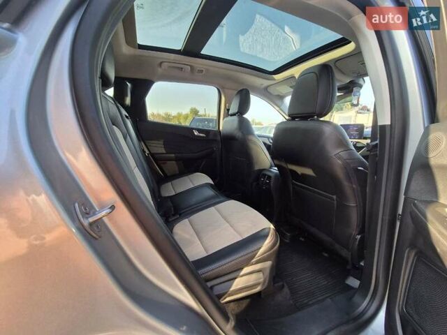 Серый Форд Эскейп, объемом двигателя 2.5 л и пробегом 66 тыс. км за 21900 $, фото 55 на Automoto.ua