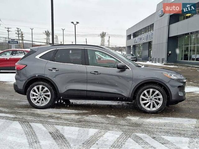 Серый Форд Эскейп, объемом двигателя 2 л и пробегом 37 тыс. км за 11000 $, фото 5 на Automoto.ua