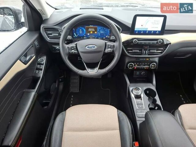 Серый Форд Эскейп, объемом двигателя 2 л и пробегом 37 тыс. км за 11000 $, фото 8 на Automoto.ua